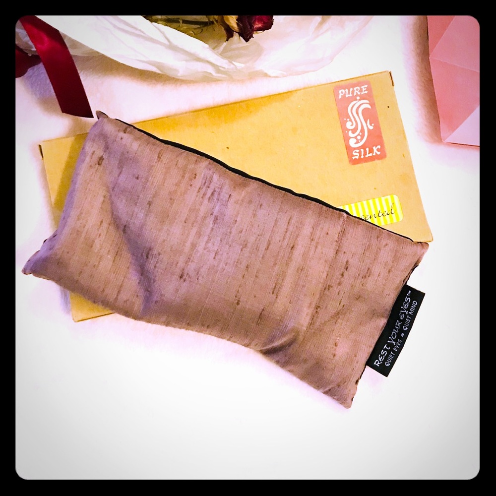 Silk Eye Pillow NIB